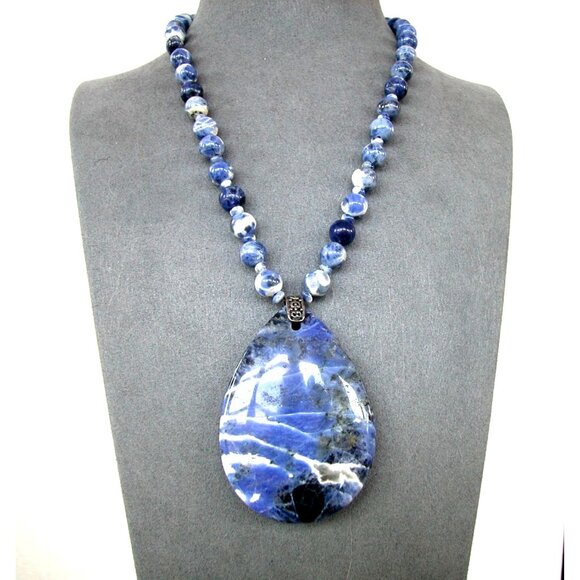 Sodalite Teardrop Pendant Necklace With Beaded Chain & Antique Silver Clasp - Picture 2 of 5